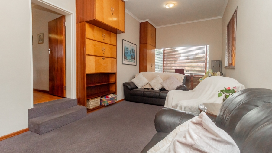 4 Bedroom Property for Sale in De La Haye Western Cape